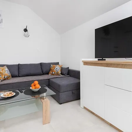 Poludniowa Przystan By Renters Apartment *